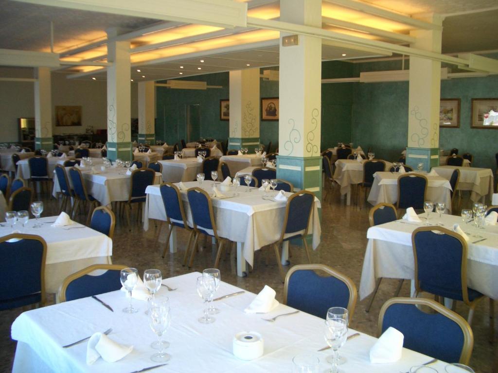 Hotel Pique Гандеса Экстерьер фото